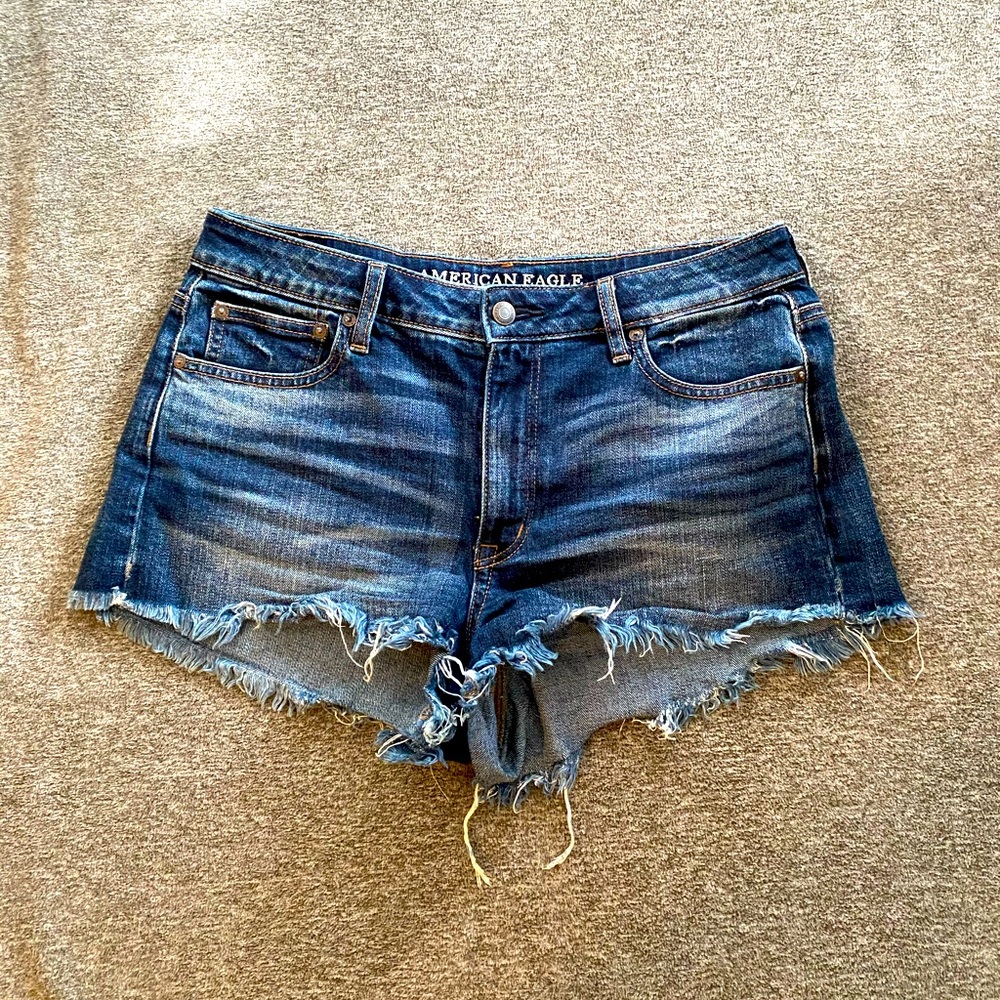American Eagle Denim High-Rise Shorts Size 10